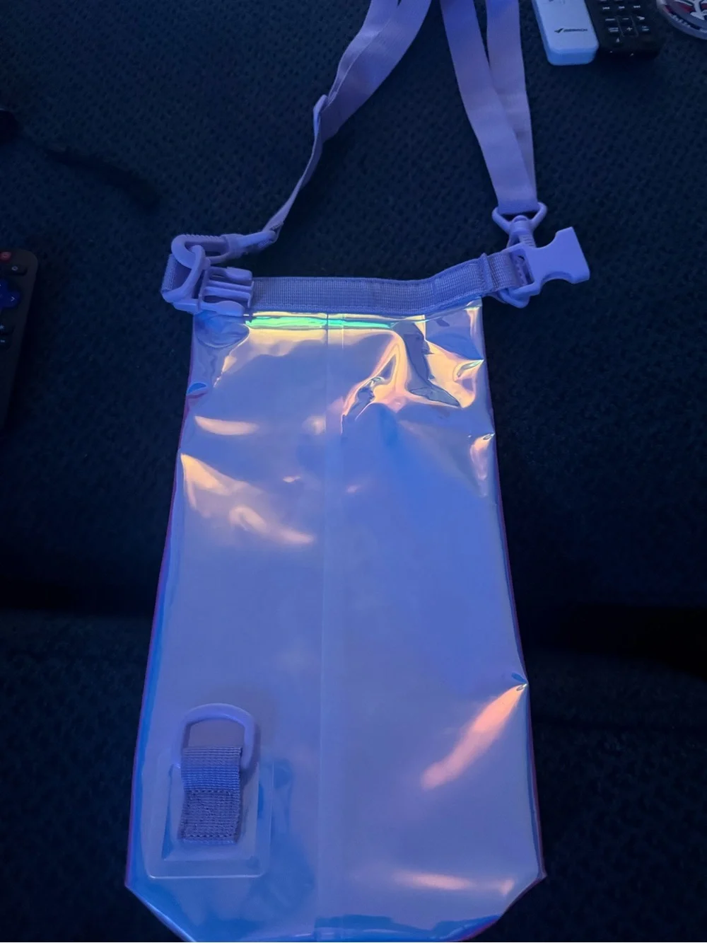 Casemate Waterproof Holographic Phone Pouch with Adjustable Strap - Lavender